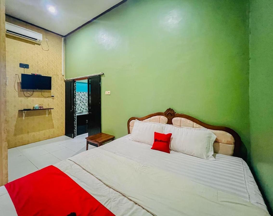 Reddoorz Near Sunrise Mall Mojokerto Ngoại thất bức ảnh
